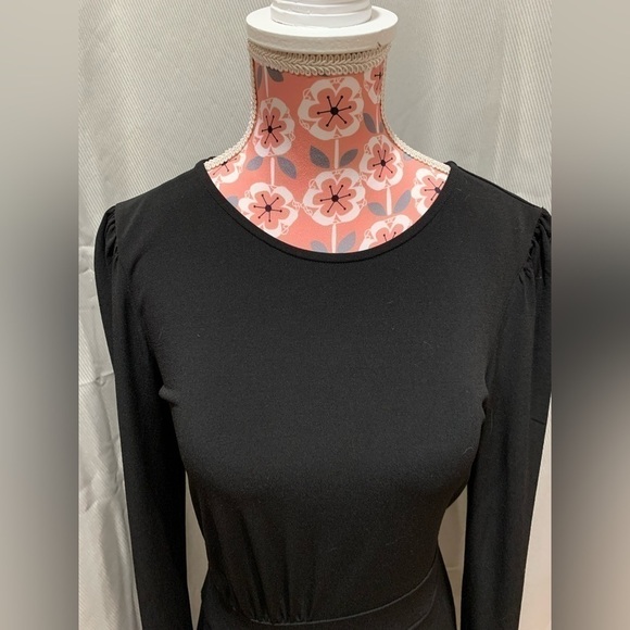 michael Kors Long Sleeve Dress - Picture 4 of 4